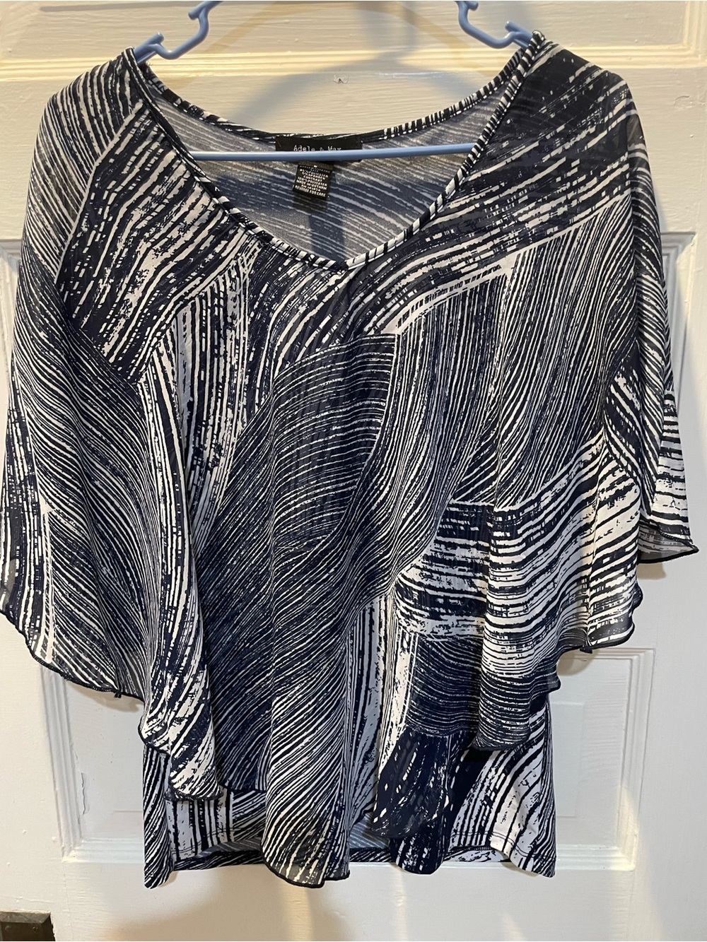 Adele & May Navy and White Abstract Print Flutter Sleeve Top, Small